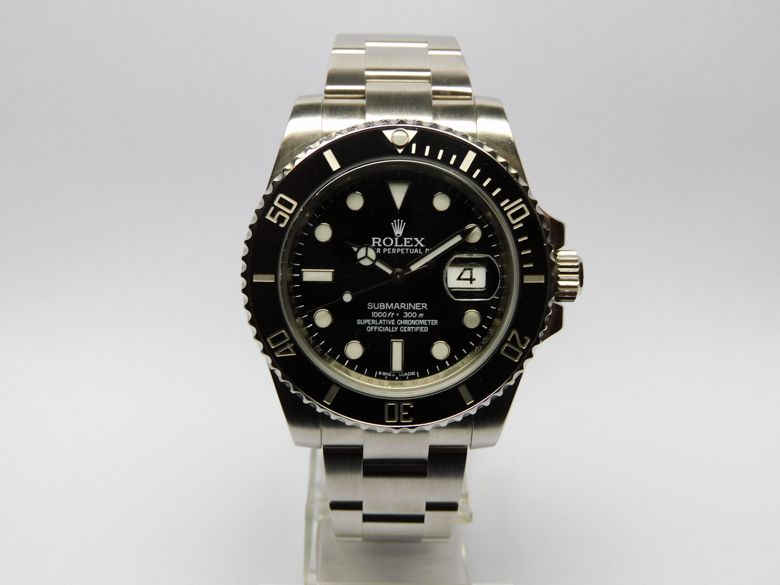 montre-rolex-submariner-date-116610-ln-achetez-et-vendez-des-montres